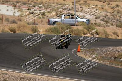 media/Apr-19-2025-AHRMA (Sat) [[3d98ca3309]]/Race/Group 7/Turn 4/